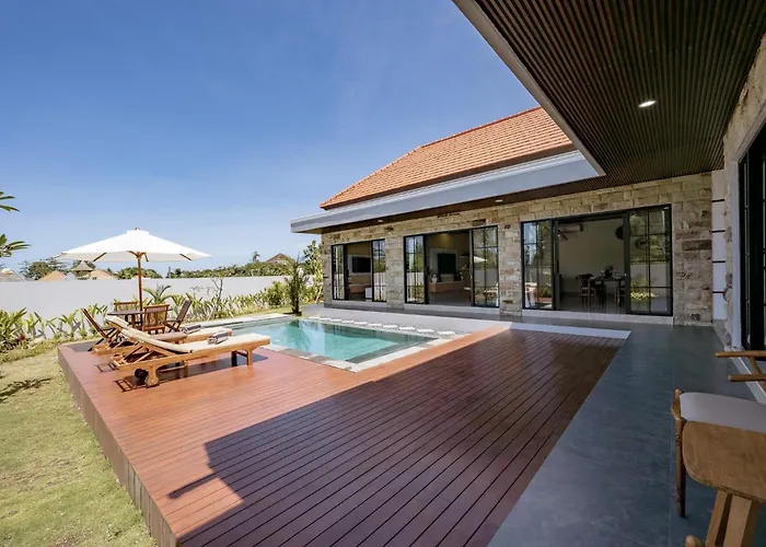 The Lotus Villa *